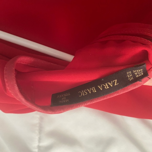 Zara Blouse - Picture 4 of 4